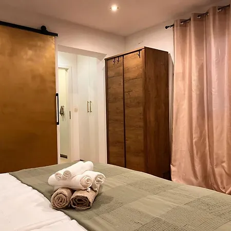شقة Jesenjin Pobri